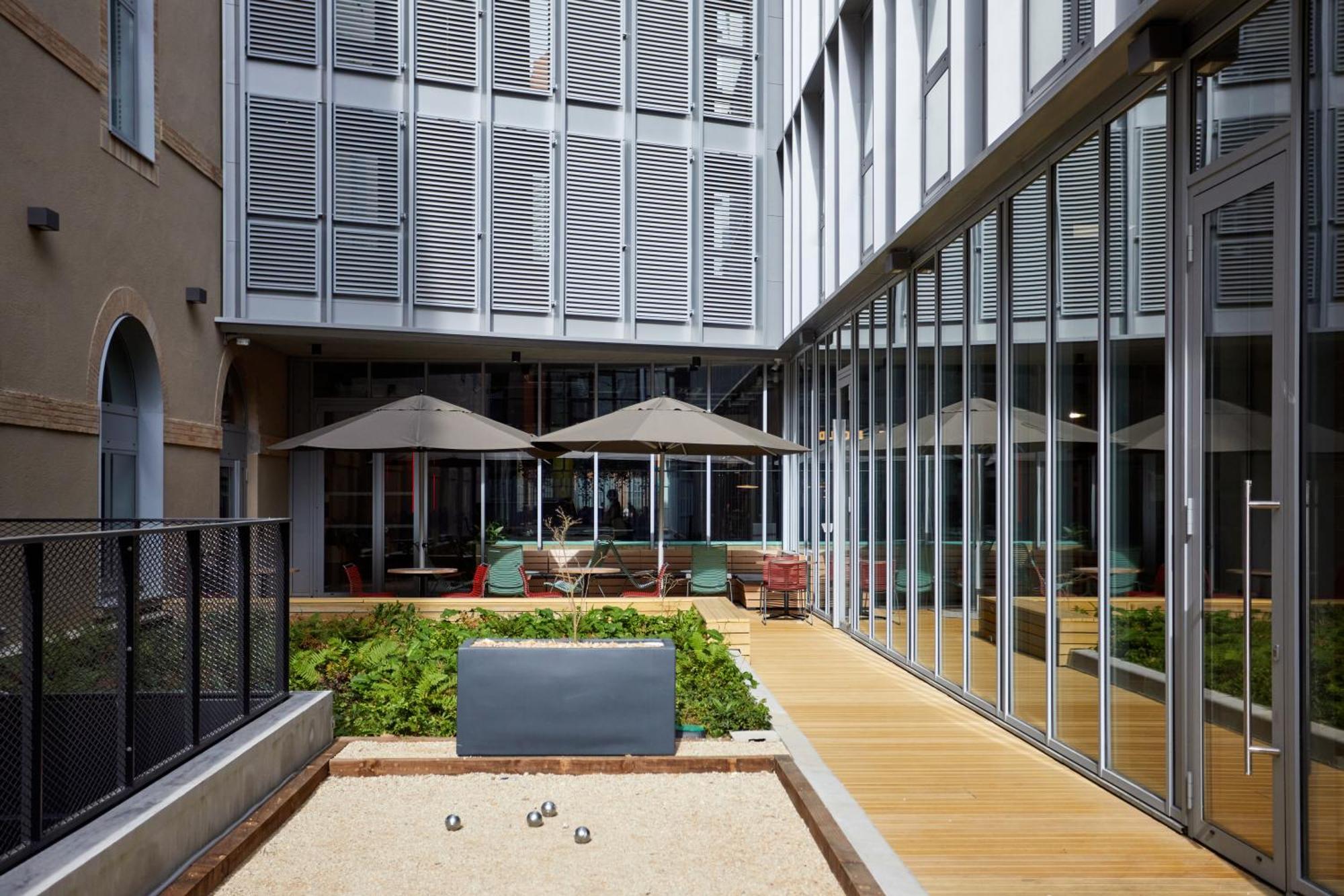 Hotel The Social Hub Tolosa Esterno foto
